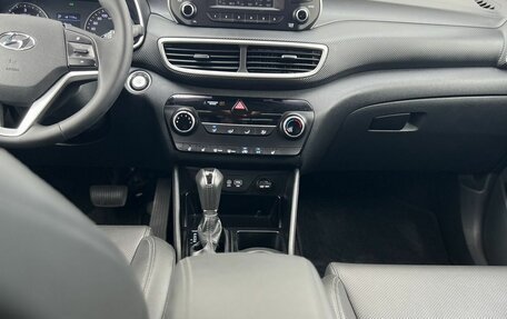 Hyundai Tucson III, 2018 год, 2 155 000 рублей, 13 фотография