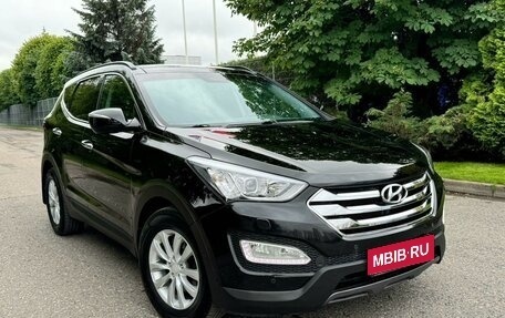 Hyundai Santa Fe III рестайлинг, 2012 год, 1 850 000 рублей, 1 фотография