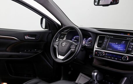 Toyota Highlander III, 2015 год, 3 299 000 рублей, 11 фотография