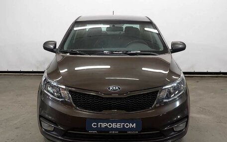 KIA Rio III рестайлинг, 2016 год, 900 000 рублей, 2 фотография