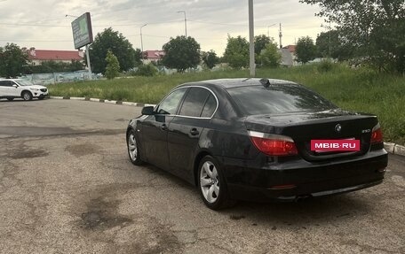 BMW 5 серия, 2004 год, 950 000 рублей, 3 фотография