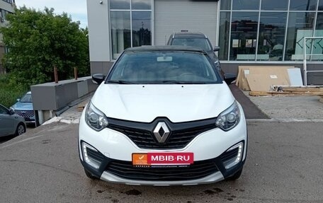 Renault Kaptur I рестайлинг, 2017 год, 1 770 000 рублей, 2 фотография