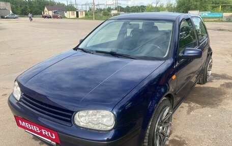 Volkswagen Golf IV, 1999 год, 395 000 рублей, 2 фотография