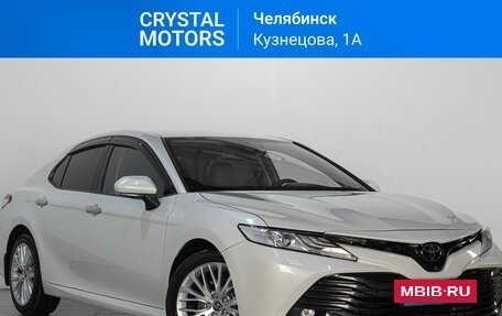 Toyota Camry, 2019 год, 3 649 000 рублей, 2 фотография