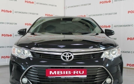 Toyota Camry, 2017 год, 2 050 000 рублей, 4 фотография