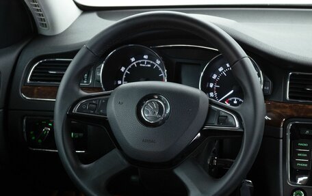 Skoda Superb III рестайлинг, 2013 год, 1 375 000 рублей, 8 фотография