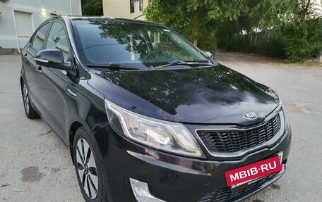 KIA Rio III рестайлинг, 2013 год, 980 000 рублей, 3 фотография