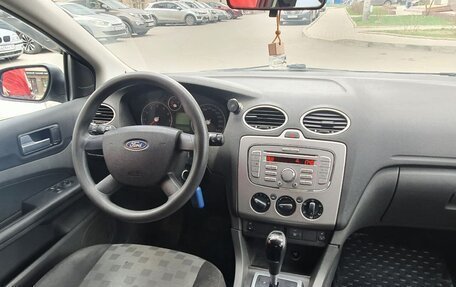 Ford Focus II рестайлинг, 2005 год, 555 000 рублей, 13 фотография