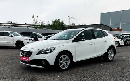 Volvo V40 Cross Country I, 2013 год, 1 578 000 рублей, 1 фотография