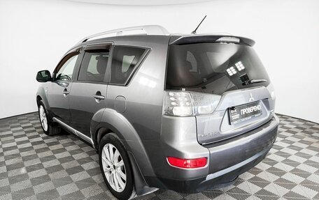 Mitsubishi Outlander III рестайлинг 3, 2008 год, 1 475 000 рублей, 7 фотография