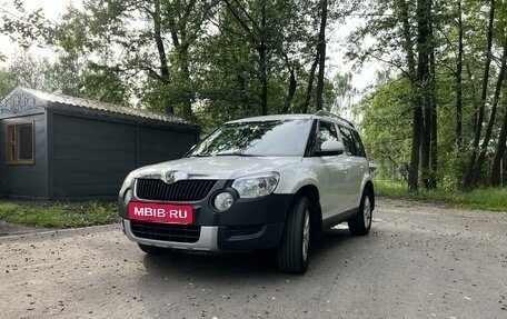 Skoda Yeti I рестайлинг, 2013 год, 1 045 000 рублей, 3 фотография