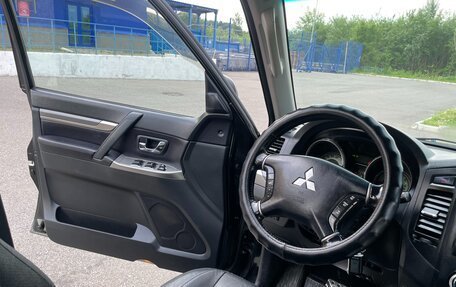 Mitsubishi Pajero IV, 2012 год, 2 250 000 рублей, 16 фотография