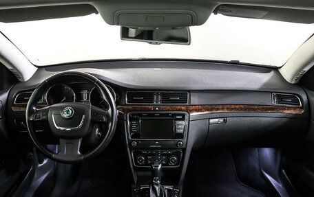 Skoda Superb III рестайлинг, 2013 год, 1 349 000 рублей, 14 фотография