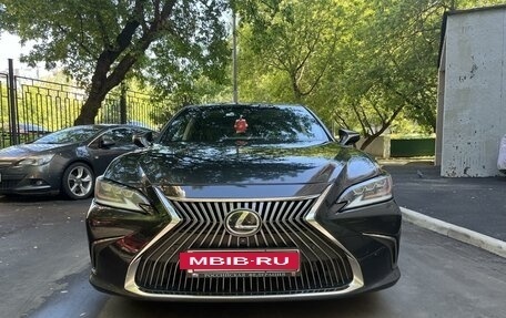 Lexus ES VII, 2019 год, 3 500 000 рублей, 2 фотография