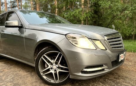 Mercedes-Benz E-Класс, 2012 год, 1 635 000 рублей, 10 фотография