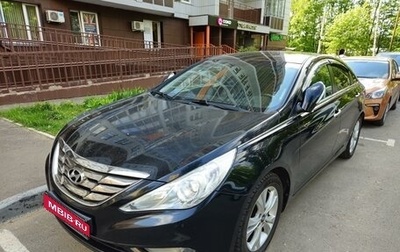 Hyundai Sonata VI, 2011 год, 850 000 рублей, 1 фотография