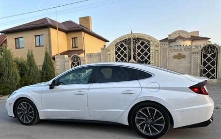 Hyundai Sonata VIII, 2019 год, 2 700 000 рублей, 3 фотография