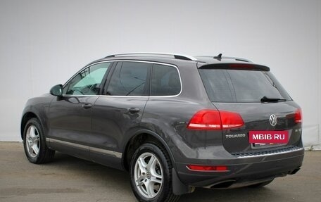 Volkswagen Touareg III, 2011 год, 1 890 000 рублей, 5 фотография