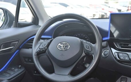 Toyota C-HR I рестайлинг, 2023 год, 2 464 483 рублей, 17 фотография