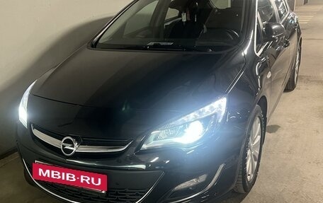 Opel Astra J, 2014 год, 1 165 000 рублей, 7 фотография