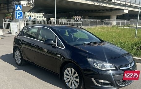 Opel Astra J, 2014 год, 1 165 000 рублей, 4 фотография