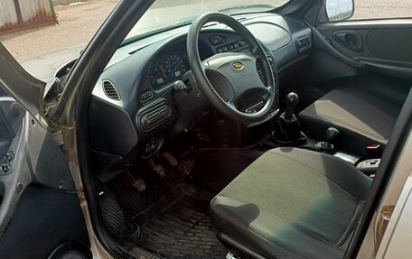 Chevrolet Niva I рестайлинг, 2008 год, 375 000 рублей, 6 фотография