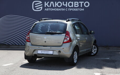 Renault Sandero I, 2013 год, 755 000 рублей, 2 фотография