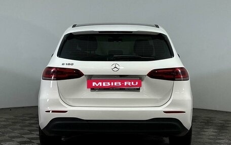 Mercedes-Benz B-Класс, 2018 год, 2 110 000 рублей, 6 фотография