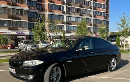 BMW 5 серия, 2011 год, 2 000 000 рублей, 9 фотография