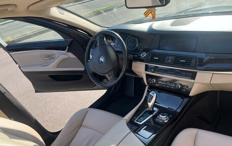 BMW 5 серия, 2011 год, 2 000 000 рублей, 19 фотография