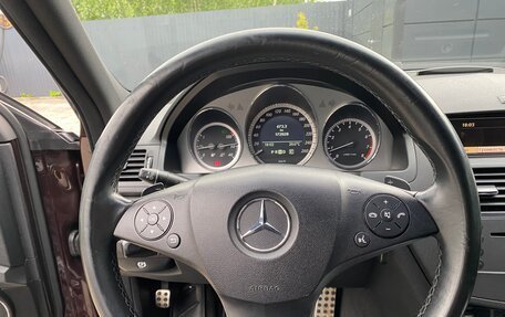 Mercedes-Benz C-Класс, 2010 год, 1 250 000 рублей, 14 фотография