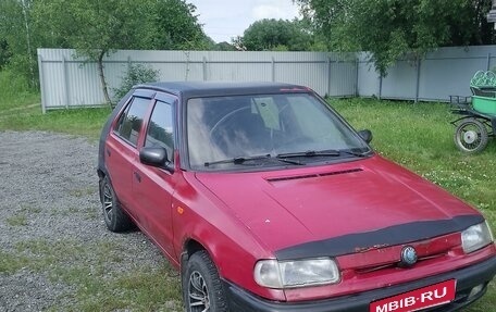 Skoda Felicia I рестайлинг, 1997 год, 35 000 рублей, 1 фотография