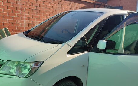 Nissan Serena IV, 2012 год, 1 300 000 рублей, 4 фотография