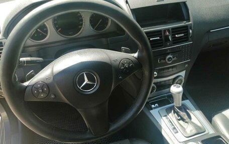 Mercedes-Benz C-Класс, 2008 год, 950 000 рублей, 9 фотография