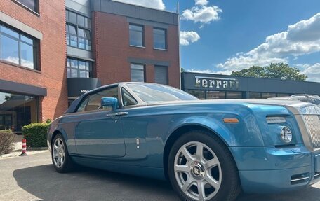 Rolls-Royce Phantom VII рестайлинг, 2009 год, 36 200 000 рублей, 3 фотография