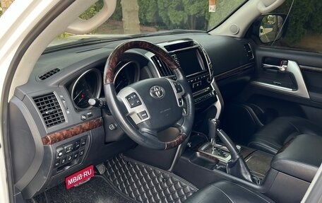 Toyota Land Cruiser 200, 2013 год, 4 550 000 рублей, 15 фотография