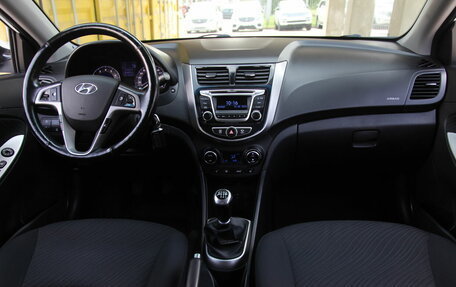 Hyundai Solaris II рестайлинг, 2014 год, 1 057 000 рублей, 14 фотография