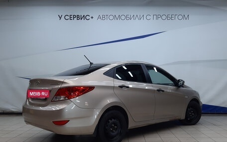 Hyundai Solaris II рестайлинг, 2013 год, 880 000 рублей, 3 фотография