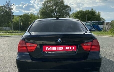 BMW 3 серия, 2011 год, 1 380 000 рублей, 6 фотография