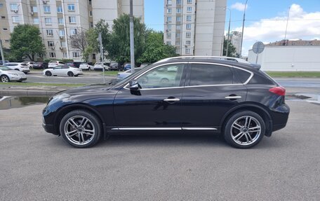 Infiniti QX50 I рестайлинг, 2016 год, 3 050 000 рублей, 4 фотография