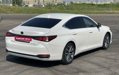 Lexus ES VII, 2019 год, 4 150 000 рублей, 5 фотография