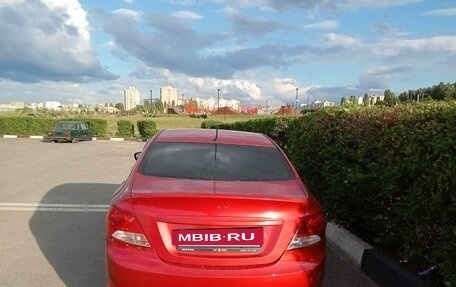 Hyundai Solaris II рестайлинг, 2011 год, 690 000 рублей, 2 фотография