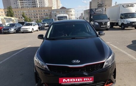 KIA Rio IV, 2021 год, 2 100 000 рублей, 2 фотография