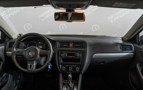 Volkswagen Jetta VI, 2011 год, 849 000 рублей, 9 фотография