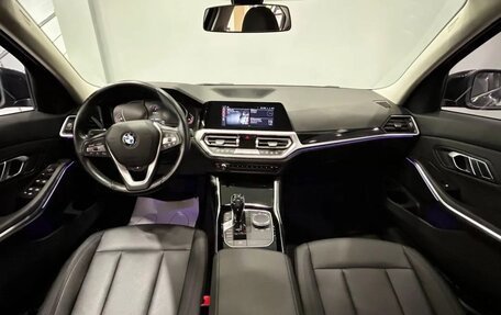BMW 3 серия, 2020 год, 3 120 000 рублей, 12 фотография