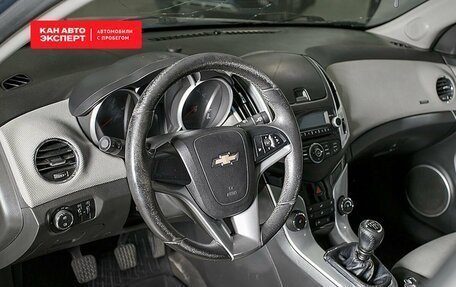 Chevrolet Cruze II, 2013 год, 742 500 рублей, 3 фотография