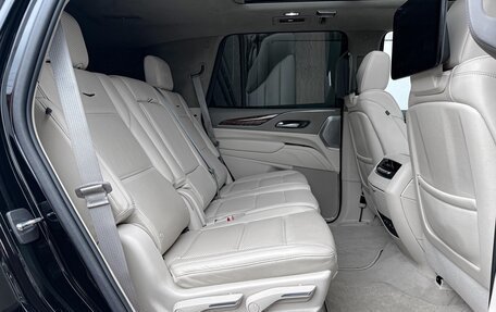 Cadillac Escalade V, 2023 год, 16 000 000 рублей, 36 фотография