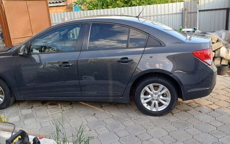 Chevrolet Cruze II, 2014 год, 950 000 рублей, 3 фотография