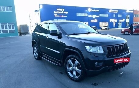 Jeep Grand Cherokee, 2012 год, 2 150 000 рублей, 5 фотография