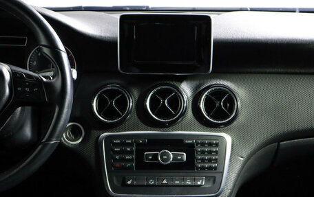 Mercedes-Benz A-Класс, 2013 год, 1 350 000 рублей, 13 фотография